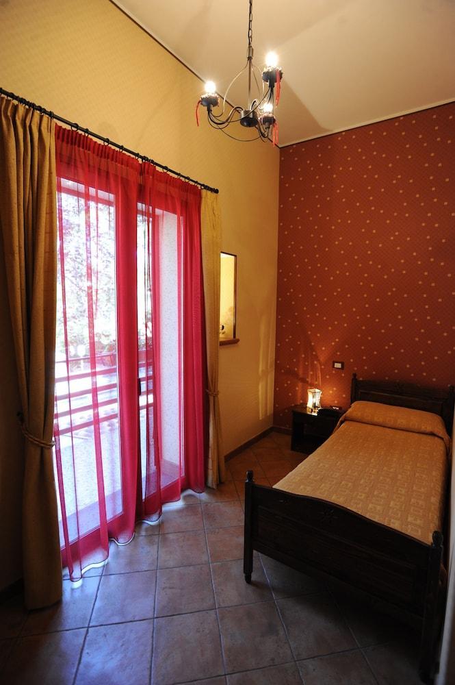 Hotel Alle Pendici Nicolosi Exterior photo